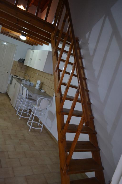 Koskinas Apartments Acharavi  Oda fotoğraf